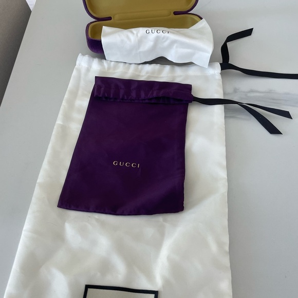 EUC Authentic Gucci sunglasses - Picture 5 of 7